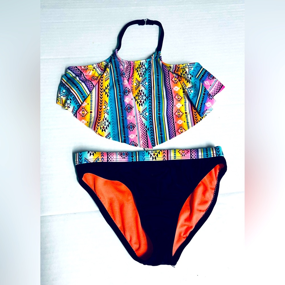 Wonder Nation Girls Two Piece Multicolor Bikini Set Lined.     SIZE   M. (7-8)